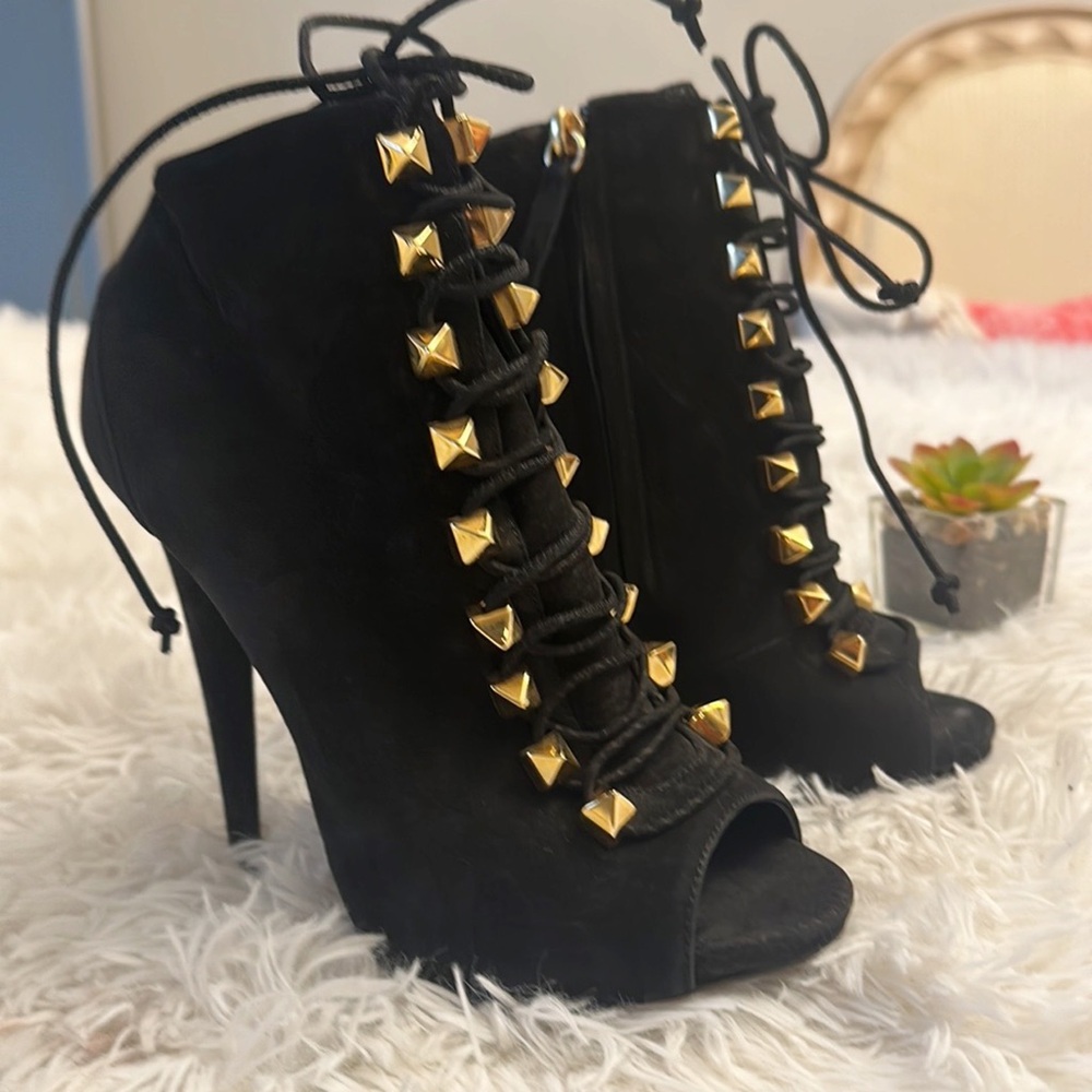 Guiseppe Zanotti Black Suede Gold Studded Lace Up stilettos women size 6.5